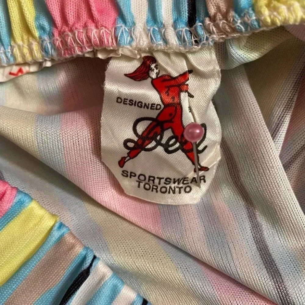 Vintage - Candy Striped Skirt - Designed by Dell - Picture 2 of 5